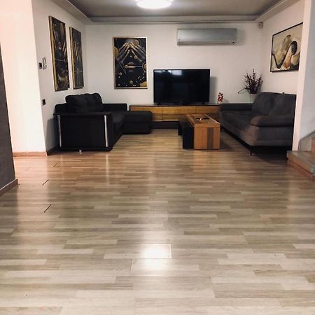 Villa Miami Ashdod Exteriör bild