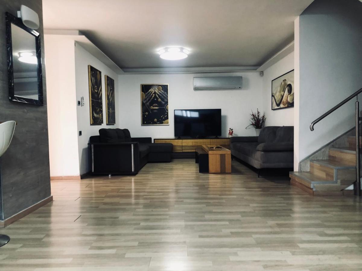 Villa Miami Ashdod Exteriör bild
